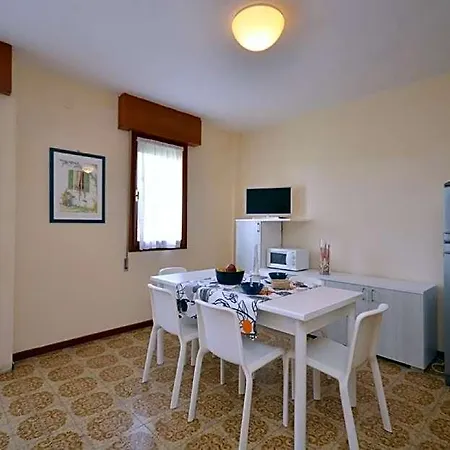 Spacious For Up To 7 Guests With Balcony By Beahost 3* Bibione