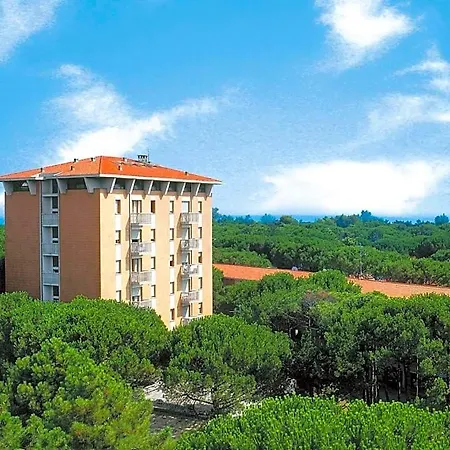 Spacious For Up To 7 Guests With Balcony By Beahost Hotel 3*
